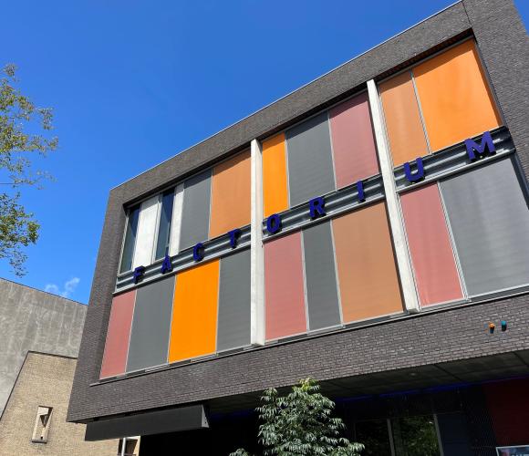 Aangepaste openingstijden Factorium Hoofdgebouw zomervakantie