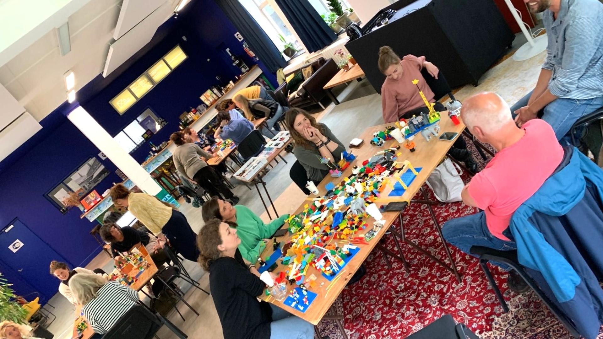 PROFESSIONALISERING: ZZPEERS