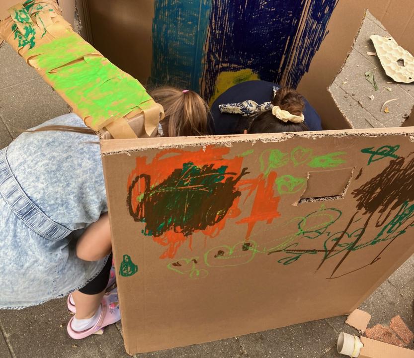 Kunstscene: Kartonspeelplaats